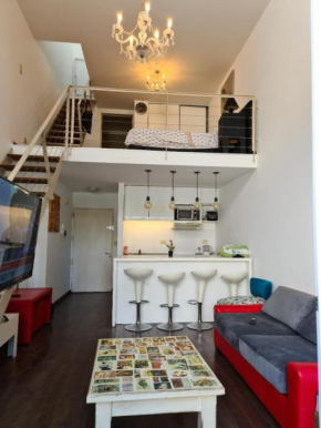 HERMOSO TRIPLEX EN PALERMO HOLLYWOOD Con PARRILLA